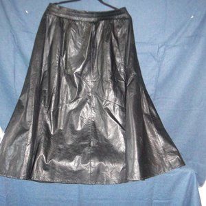 ladies leather skirt